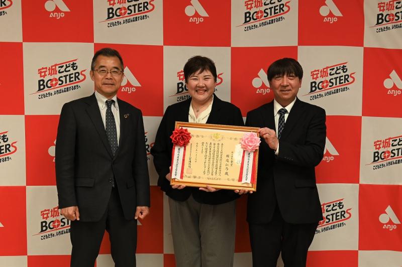 260316ミツバチ食堂