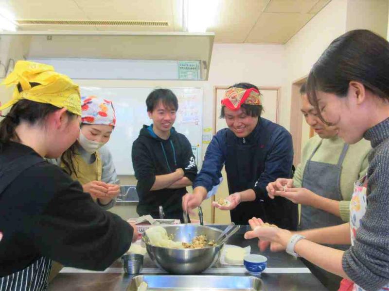 餃子パーティー
