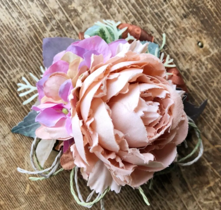 あんてな2019冬二本木コサージュ2