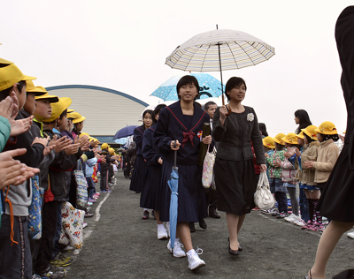 140320安城南部小学校卒業式