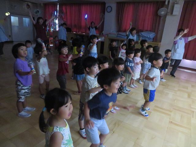 ライブ見ている高こ
