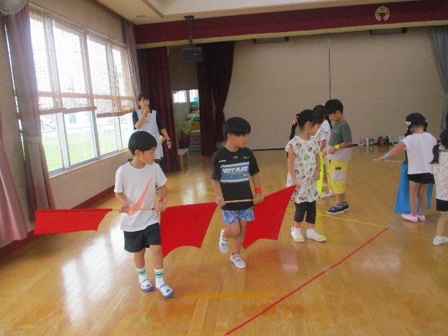 みつこ長フラッグ回転