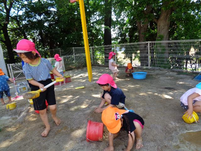 えのきこども園砂場スコップ