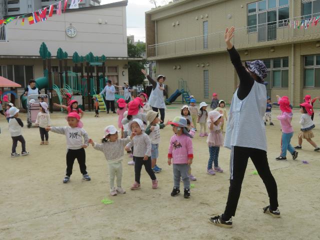 安保秋の戸外遊び2