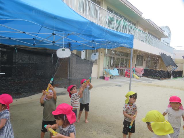 安保幼児水遊び11