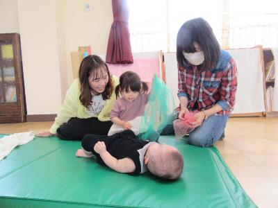 東こ布