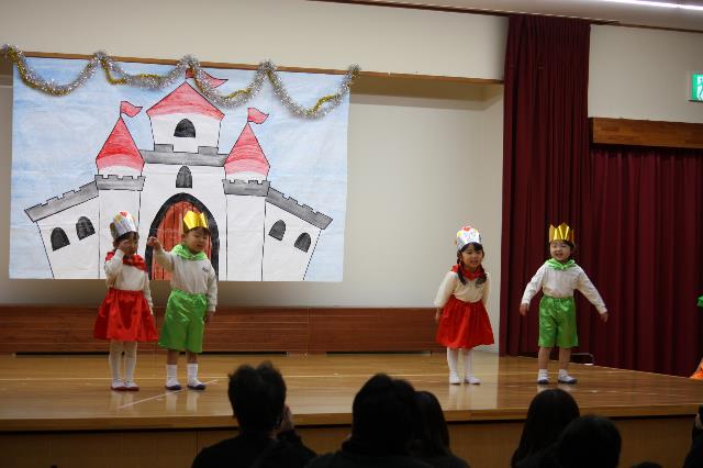 ゆたか保発表会りす1