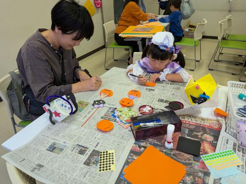 R7ハロウィン折り紙のハロウィン冠