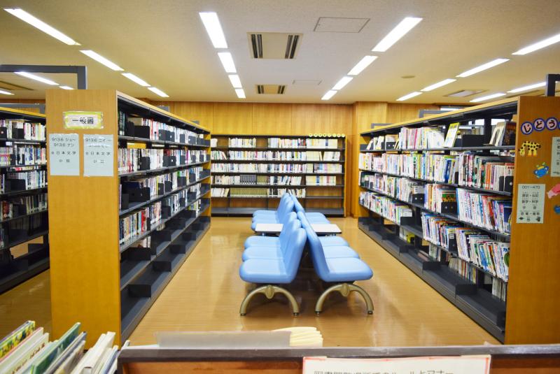 北部公民館　図書室